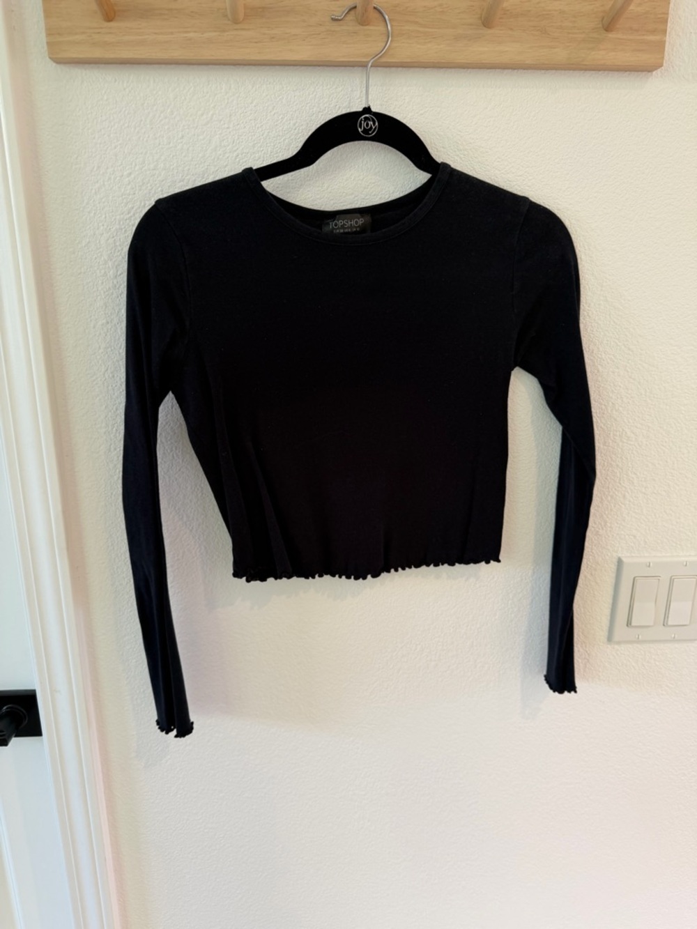 Topshop Black Crewneck Crop Long-Sleeve Top